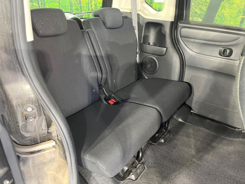 2015 Honda N-BOX CUSTOM DBA-JF1 (UW-6a96422aa8be7)[11]