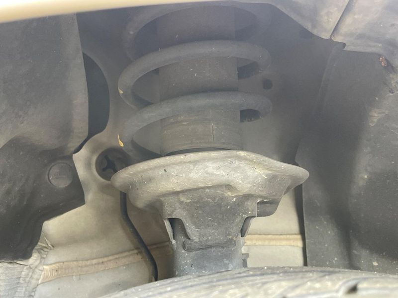 2020 Honda N-BOX CUSTOM 6BA-JF3 (UW-6a964247c461d)[28]