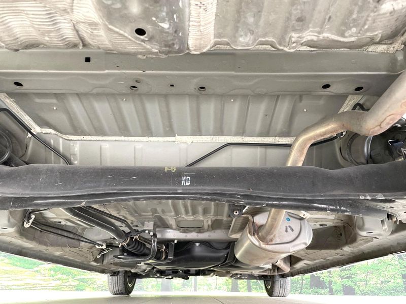 2022 Honda N-BOX CUSTOM 6BA-JF3 (UW-6a964250c3b52)[26]