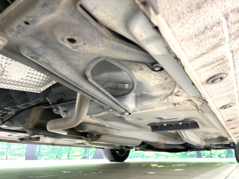 2018 Daihatsu Toll DBA-M900S (UW-6a96430eab03a)[24]