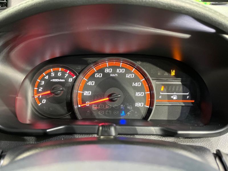 2018 Toyota TANK DBA-M910A (UW-6a964310cfec6)[11]