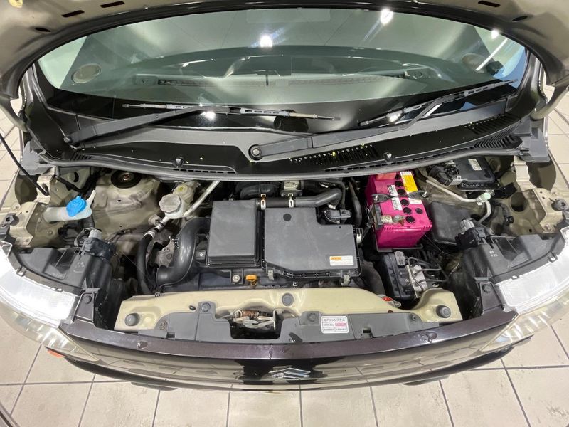 2015 Suzuki MR Wagon DBA-MF33S (UW-6a96432740298)[18]