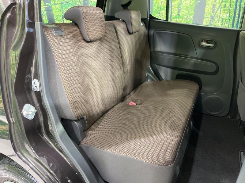 2015 Suzuki MR Wagon DBA-MF33S (UW-6a96432740298)[20]