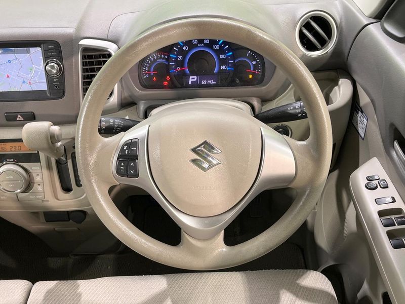 2013 Suzuki Spacia DBA-MK32S (UW-6a964339a306d)[18]
