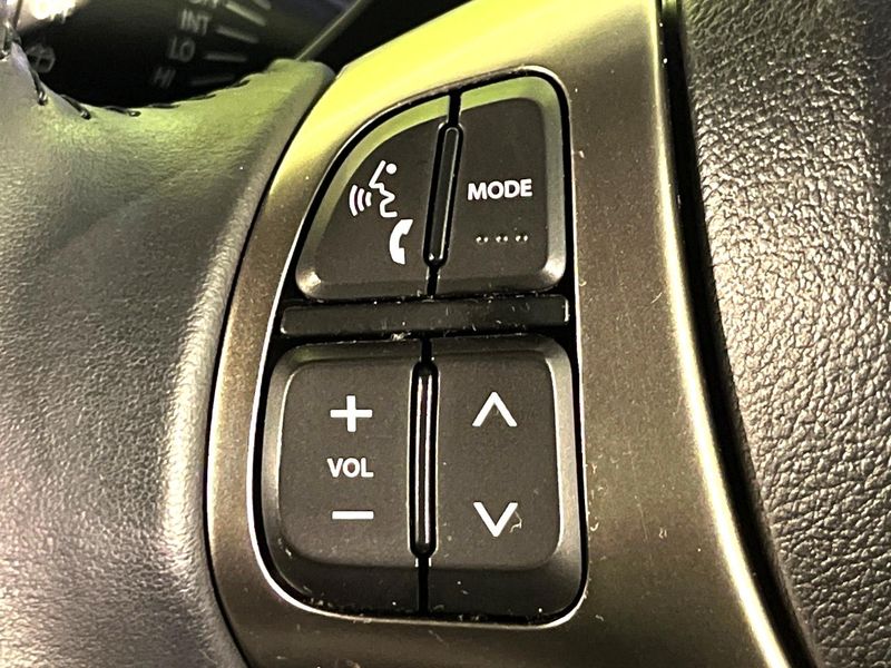 2017 Suzuki Spacia Custom Z DAA-MK42S (UW-6a964340c5bfb)[25]