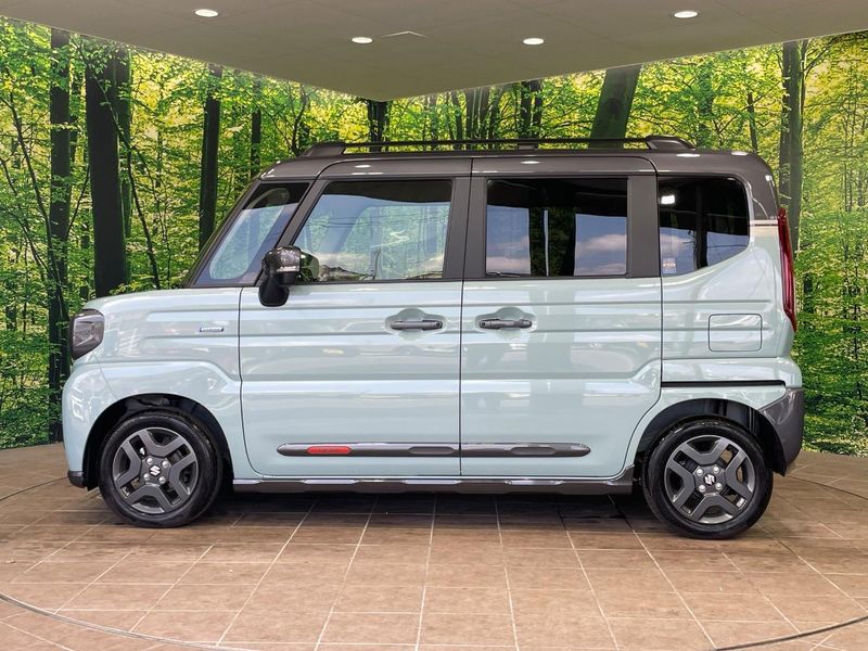 2025 Suzuki Spacia Gear 5AA-MK94S (UW-6a96435484e1f)[15]