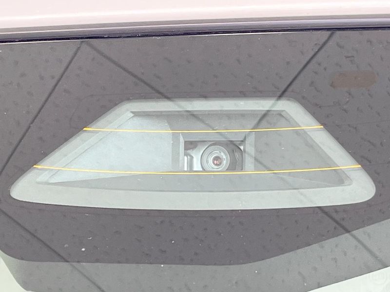 2026 Suzuki Spacia Custom 5AA-MK94S (UW-6a96435663cd9)[13]