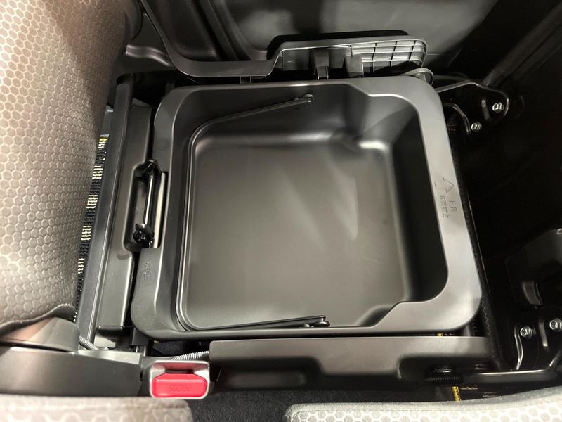 2020 Mazda Flair Wagon Tough Style 5AA-MM53S (UW-6a96435ad2196)[9]