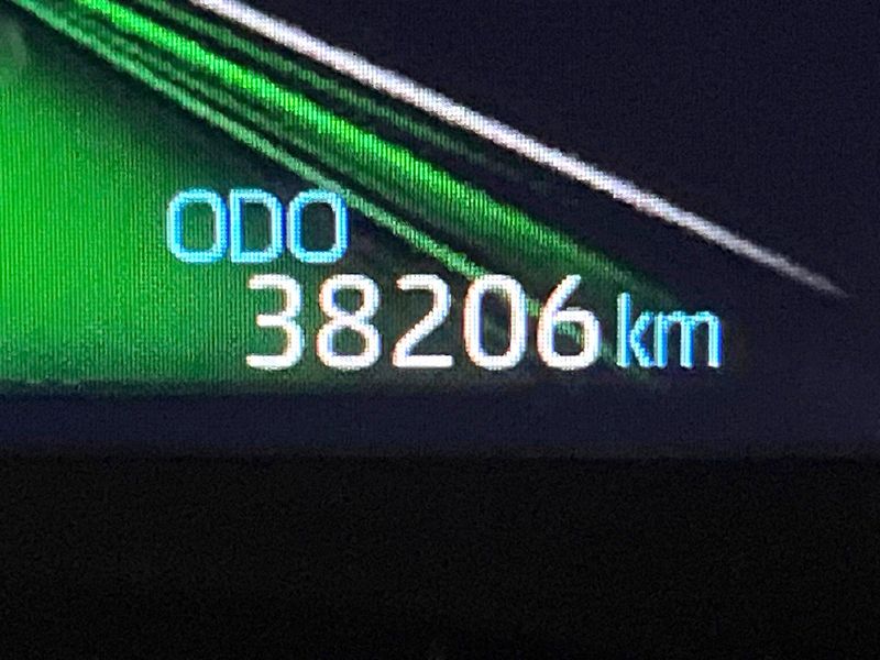2021 Toyota Yaris Cross 5BA-MXPB10 (UW-6a9643938f880)[2]