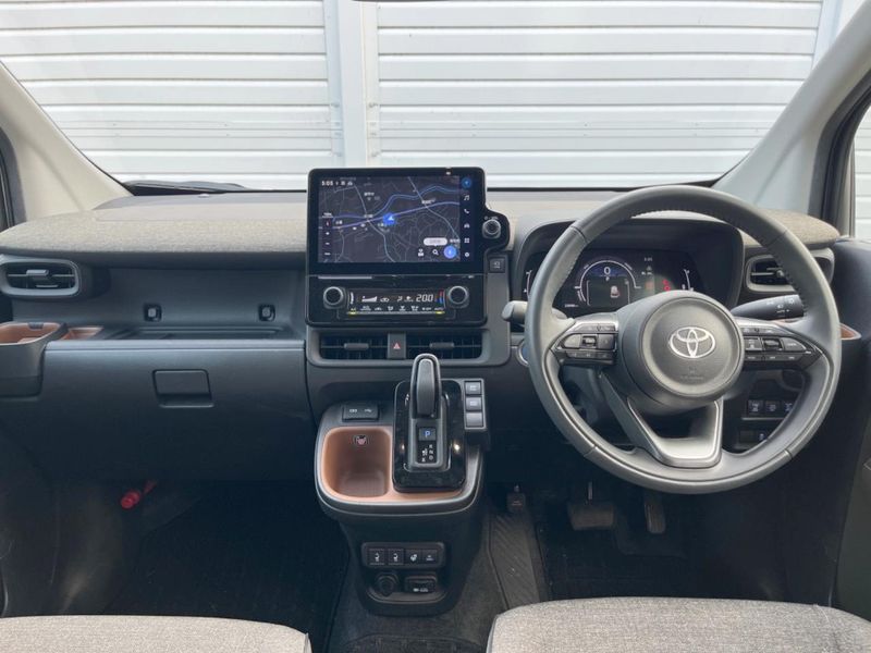 2023 Toyota Sienta 6AA-MXPL10G (UW-6a9643b0c1207)[20]