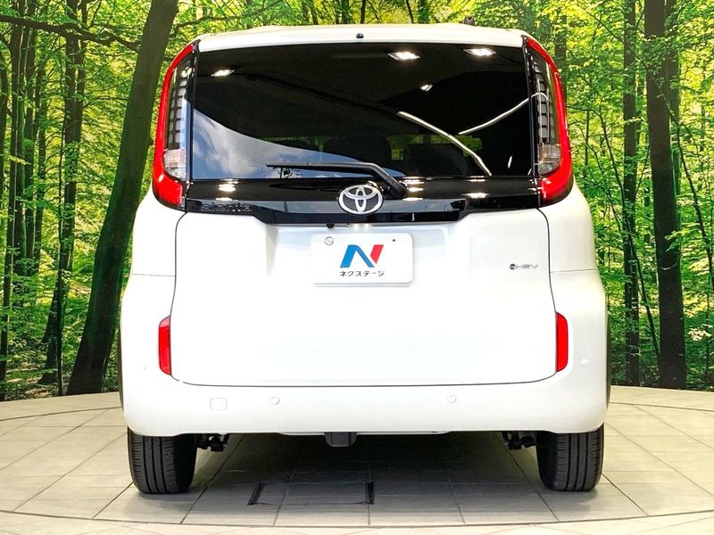 2025 Toyota Sienta 6AA-MXPL10G (UW-6a9643b52a80d)[11]