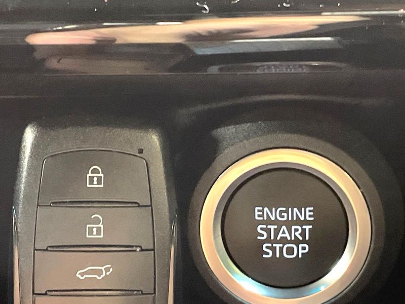 2024 Toyota Harrier 6BA-MXUA80 (UW-6a9643c352e55)[21]
