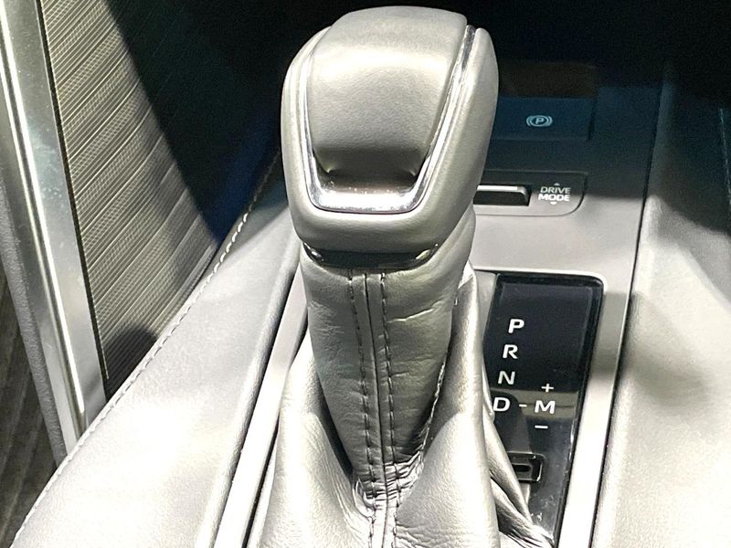 2024 Toyota Harrier 6BA-MXUA80 (UW-6a9643c352e55)[17]