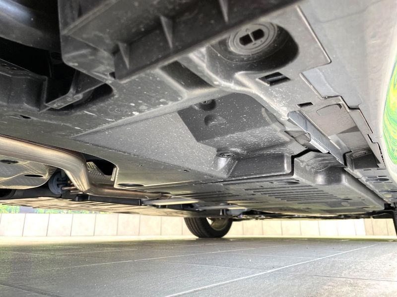 2025 Toyota Prius 6AA-MXWH60 (UW-6a9643cd83d3e)[11]