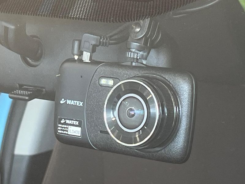 2014 Toyota Aqua DAA-NHP10 (UW-6a9643e5bf907)[6]
