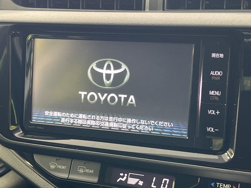 2015 Toyota Aqua DAA-NHP10 (UW-6a9643e7c0d41)[6]