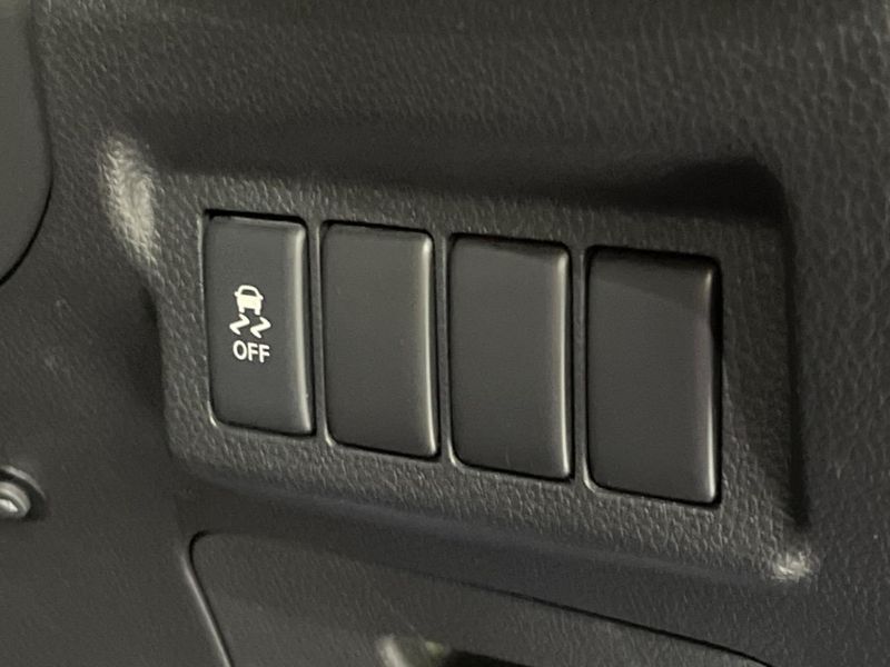 2013 Nissan X-Trail DBA-NT31 (UW-6a964405ec366)[7]