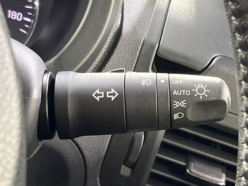 2013 Nissan X-Trail DBA-NT31 (UW-6a964405ec366)[19]