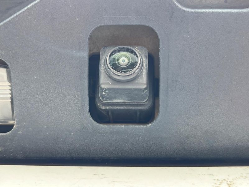 2018 Nissan X-Trail DBA-NT32 (UW-6a964408a4d54)[29]