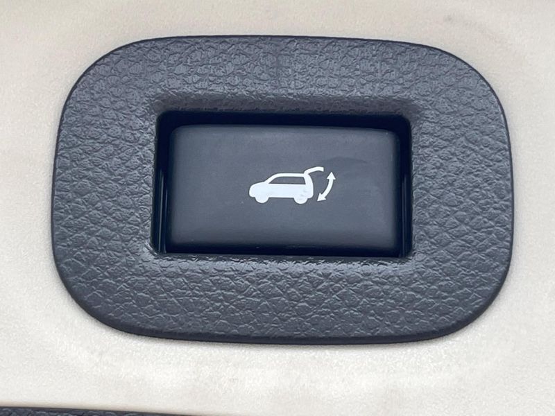 2018 Nissan X-Trail DBA-NT32 (UW-6a964408a4d54)[28]