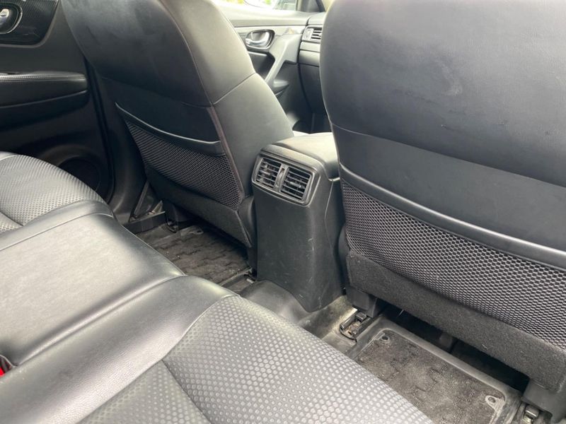 2018 Nissan X-Trail DBA-NT32 (UW-6a964408a4d54)[24]