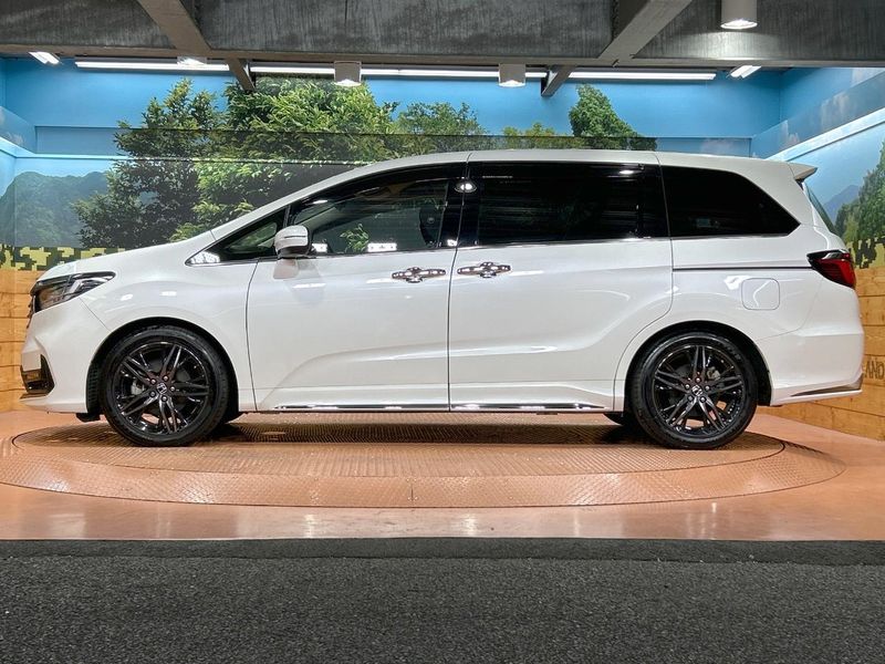 2021 Honda Odyssey Hybrid 6AA-RC4 (UW-6a9644145220e)[13]