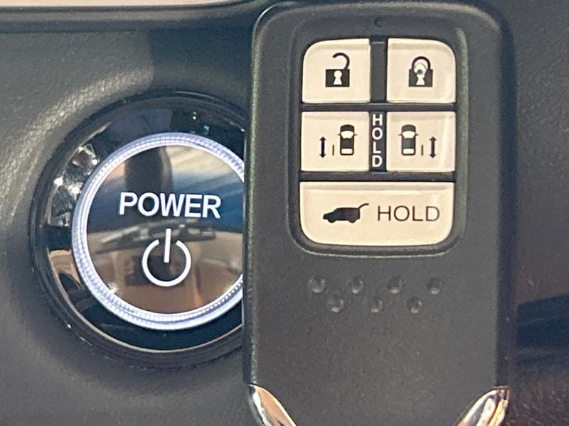 2021 Honda Odyssey Hybrid 6AA-RC4 (UW-6a9644145220e)[4]