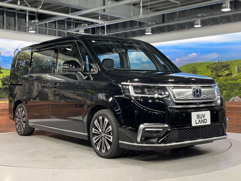 2024 Honda Step Wagon 6AA-RP8 (UW-6a96441ea7ca3)[7]