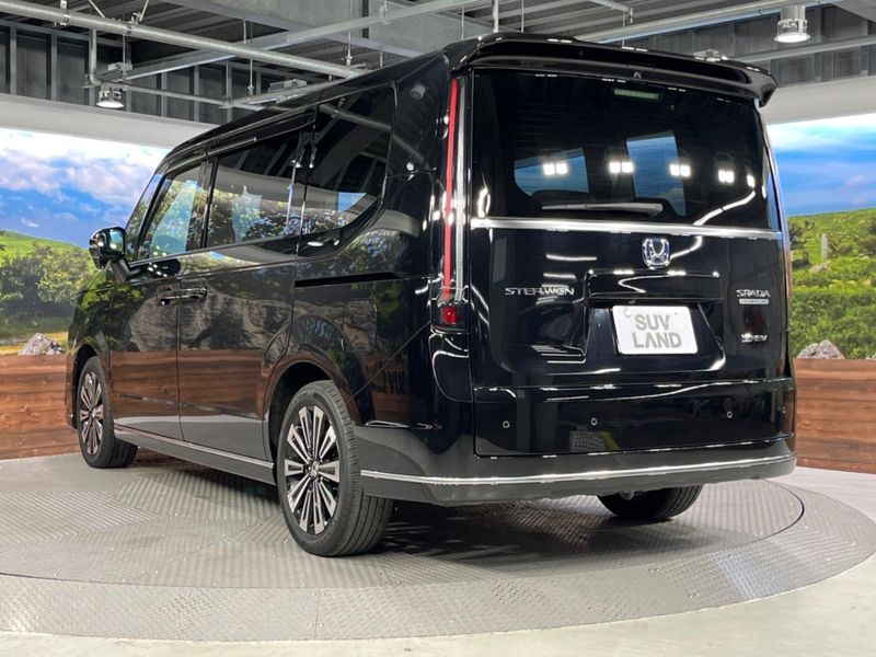 2024 Honda Step Wagon 6AA-RP8 (UW-6a96441ea7ca3)[11]