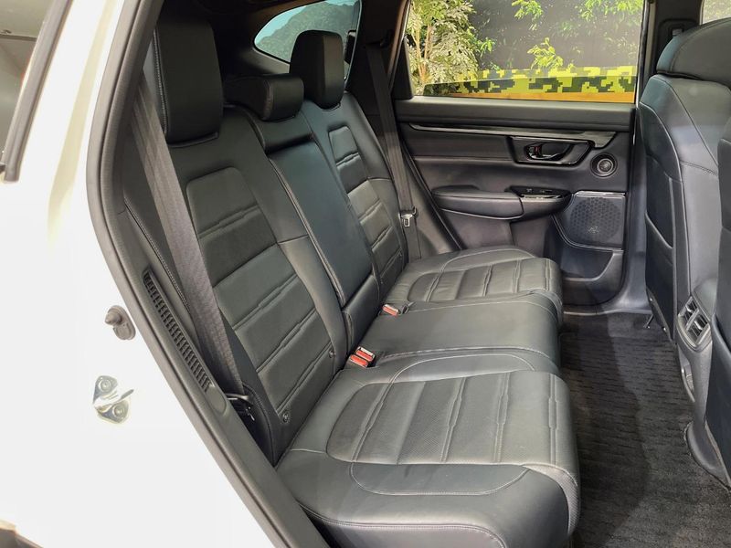 2020 Honda CR-V Hybrid 6AA-RT6 (UW-6a964420f2ebc)[29]