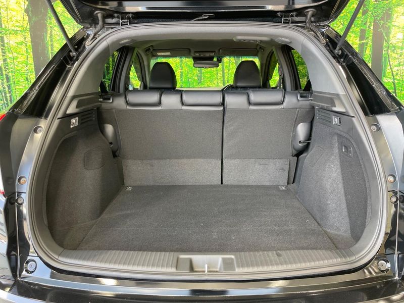 2016 Honda Vezel DAA-RU3 (UW-6a964423003ec)[16]