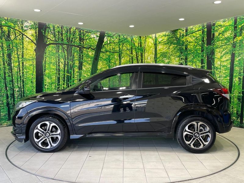 2016 Honda Vezel DAA-RU3 (UW-6a964423003ec)[8]