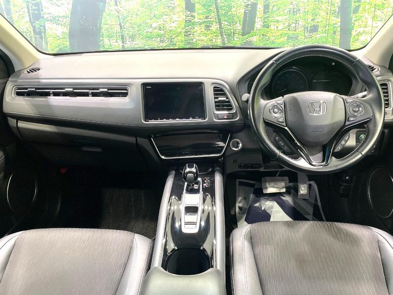 2018 Honda Vezel DAA-RU3 (UW-6a96442628c7b)[4]