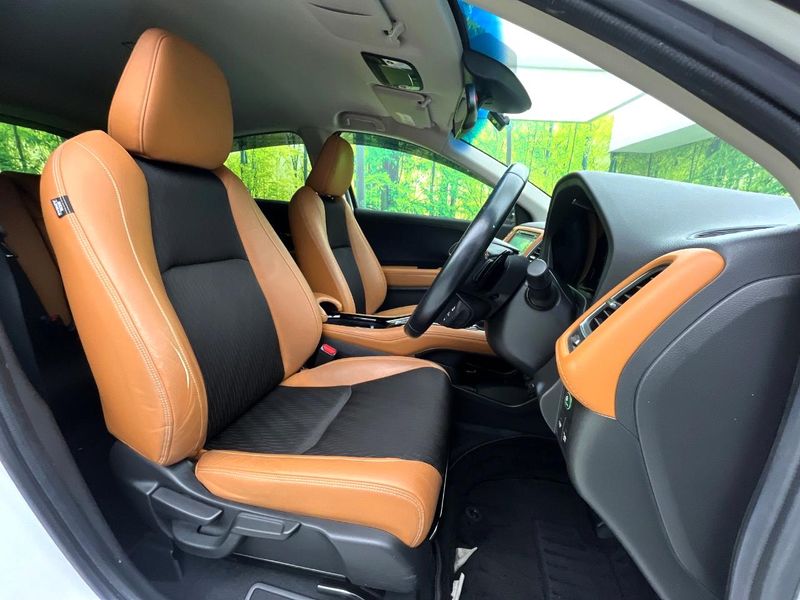 2018 Honda Vezel DAA-RU3 (UW-6a96442663998)[27]