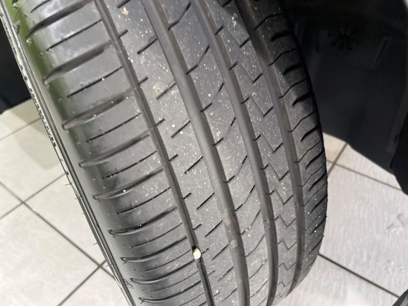 2017 Honda Vezel DAA-RU4 (UW-6a9644289f276)[9]