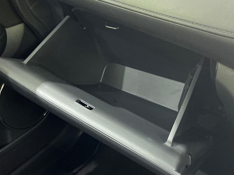 2017 Honda Vezel DAA-RU4 (UW-6a9644289f276)[11]