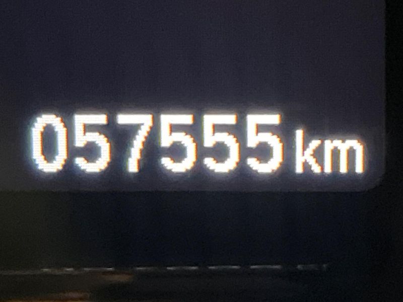 2017 Honda Vezel DAA-RU4 (UW-6a9644289f276)[2]