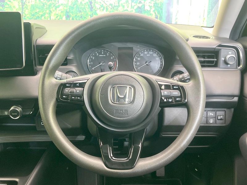 2023 Honda Vezel 6BA-RV3 (UW-6a964429a139f)[18]