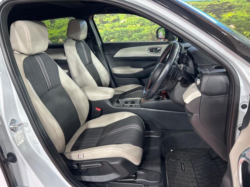 2023 Honda Vezel 6AA-RV5 (UW-6a96442f53849)[17]