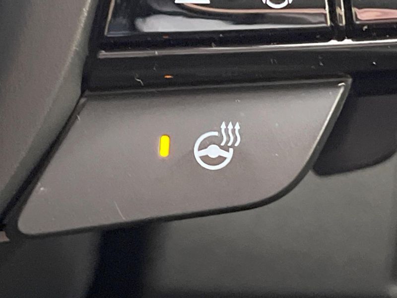 2023 Honda Vezel 6AA-RV5 (UW-6a9644311c09b)[26]