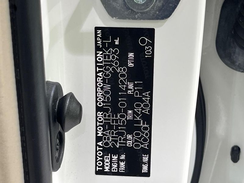 2020 Toyota Land Cruiser Prado CBA-TRJ150W (UW-6a96445ea3b7c)[1]