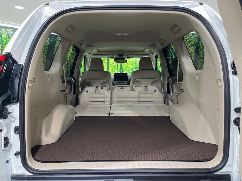 2020 Toyota Land Cruiser Prado CBA-TRJ150W (UW-6a96445ea3b7c)[18]