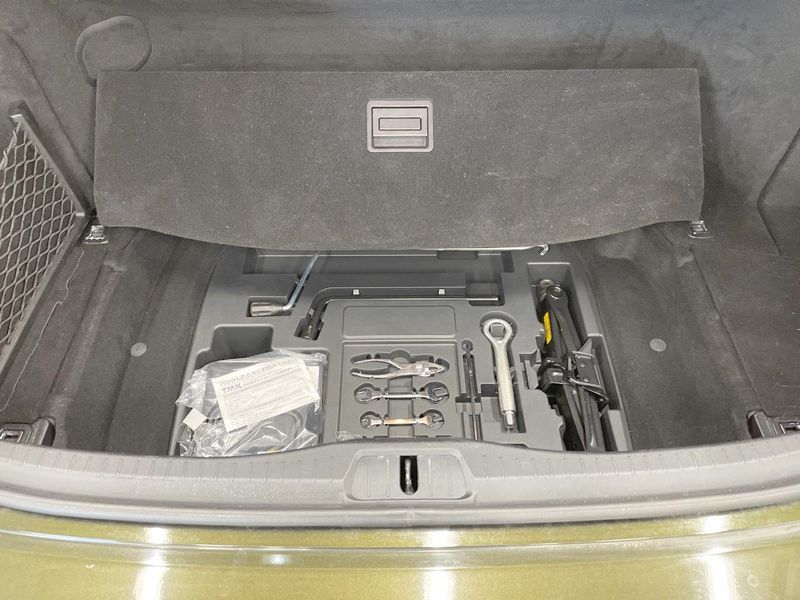 2011 Lexus LS DAA-UVF45 (UW-6a96446ed5647)[6]