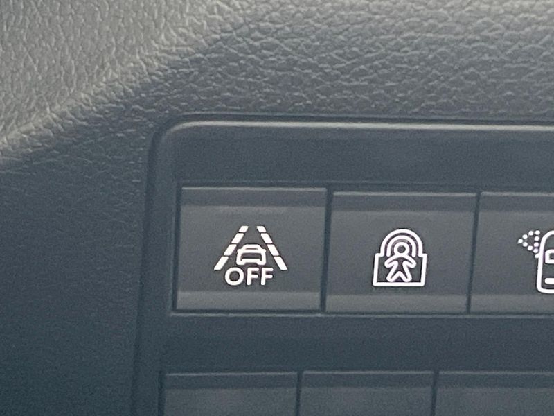 2022 Citroen Berlingo 3DA-K9CYH01 (UW-6a9644800bc59)[10]