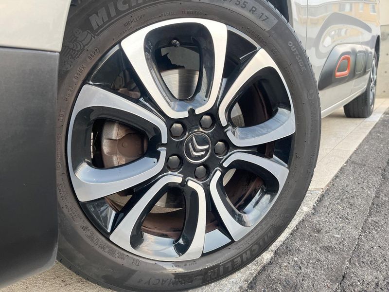 2022 Citroen Berlingo 3DA-K9CYH01 (UW-6a9644800bc59)[24]