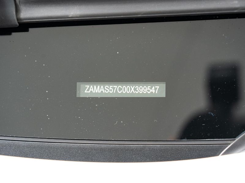 2022 Maserati Ghibli 7AA-MG20 (UW-6a9644a2ada97)[1]