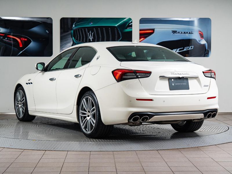 2022 Maserati Ghibli 7AA-MG20 (UW-6a9644a2ada97)[15]