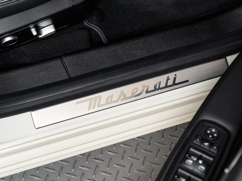 2022 Maserati Ghibli 7AA-MG20 (UW-6a9644a2ada97)[29]