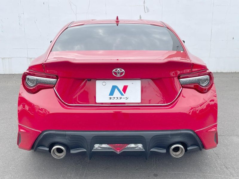 2017 Toyota 86 DBA-ZN6 (UW-6a9644acd06f6)[4]