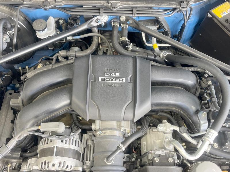 2022 Toyota GR86 3BA-ZN8 (UW-6a9644af11707)[13]